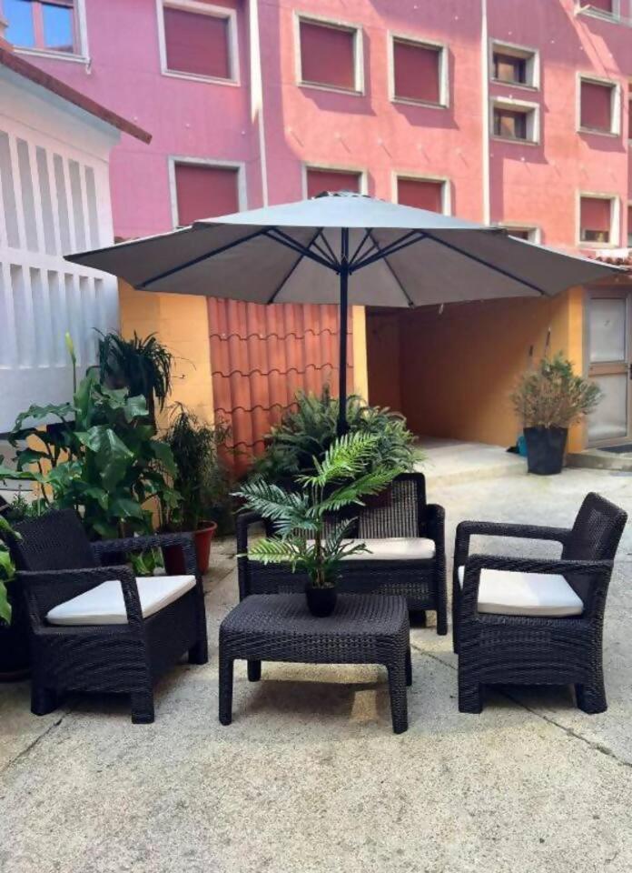 Apartamento Centrico Cerca De La Playa Bueu Exterior photo